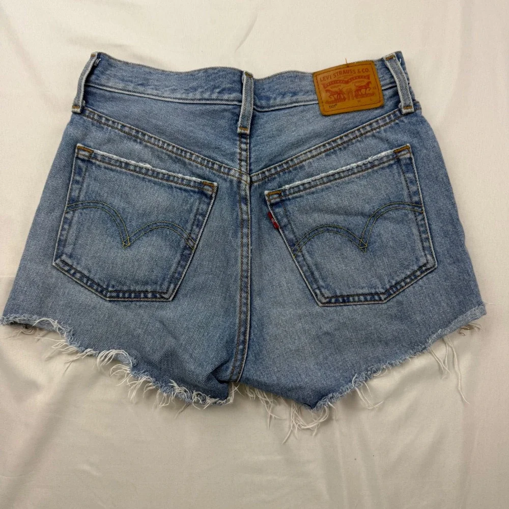Levi's 501 Original Cut Off Shorts Womens 25 Light Blue Denim High Rise Frayed
